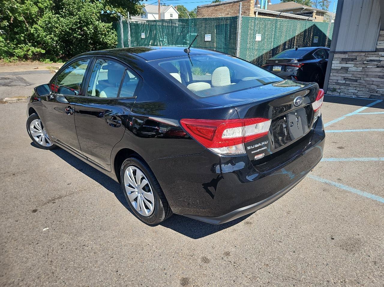 Used 2017 Subaru Impreza 2.0i AWD/4WD image 5