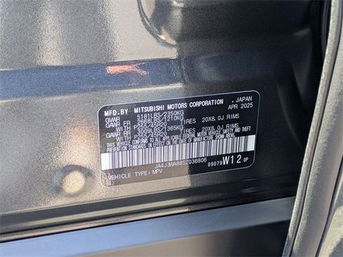 New 2025 Mitsubishi Outlander SEL image 36