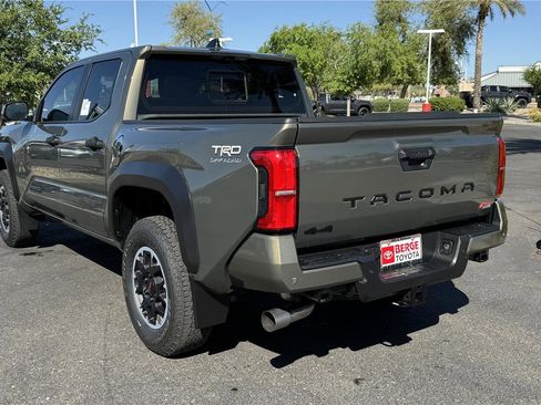 New 2025 Toyota Tacoma TRD Off-Road image 5