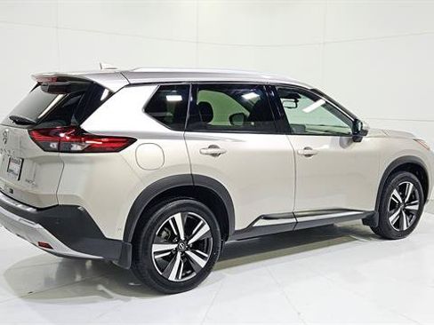 Certified 2023 Nissan Rogue Platinum FWD image 8