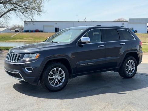 Used 2015 Jeep Grand Cherokee Limited image 3