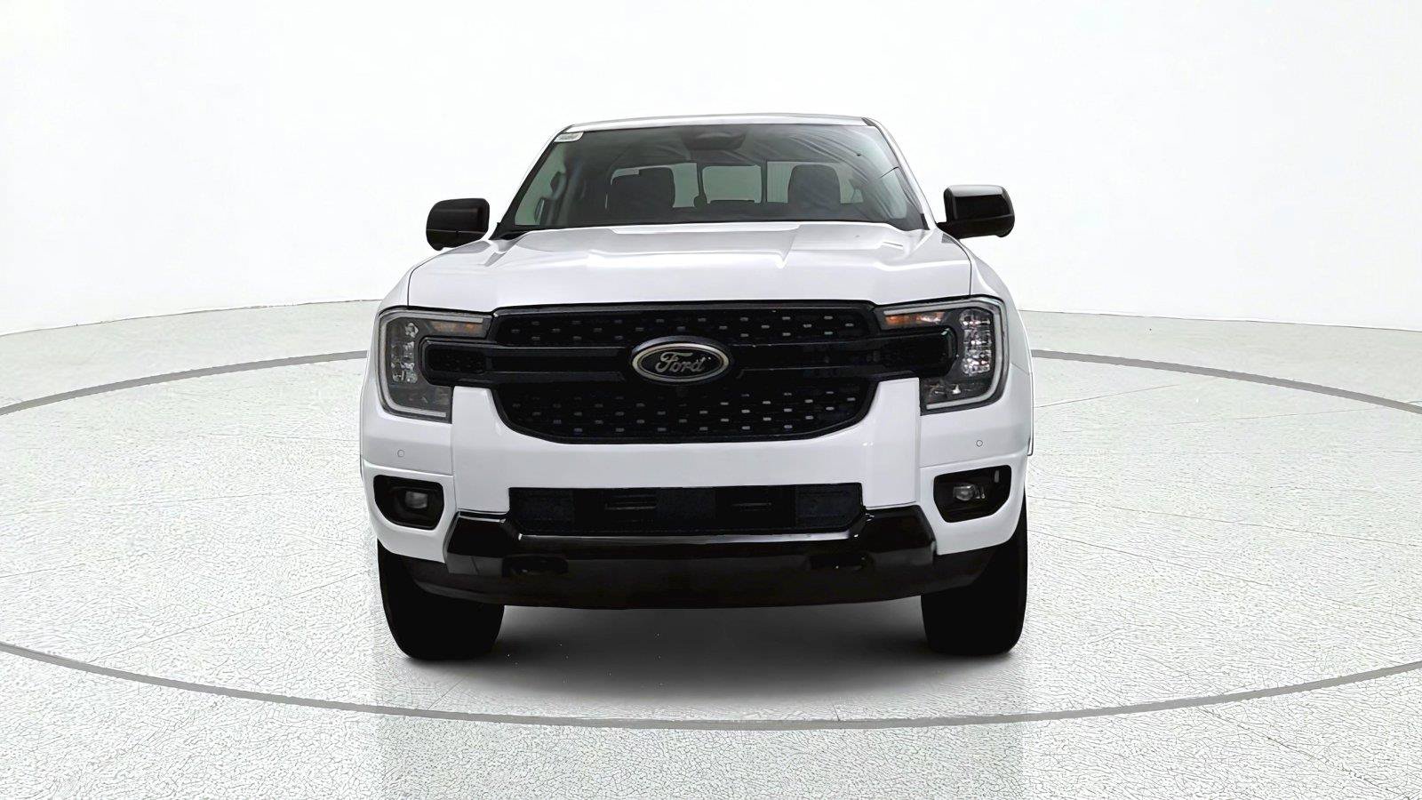 New 2026 Ford Ranger XLT w/ Equipment Group 301A High AWD/4WD image 2