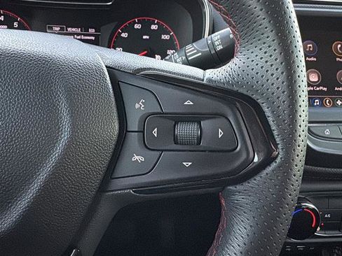 Used 2021 Chevrolet TrailBlazer RS image 18