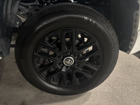 Used 2024 Toyota Tundra SR image 11