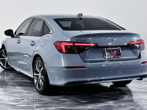 Used 2023 Honda Civic Touring image 11
