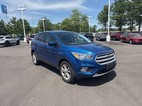 Used 2019 Ford Escape SE AWD/4WD image 5