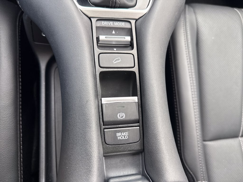 Used 2024 Honda HR-V EX-L image 28