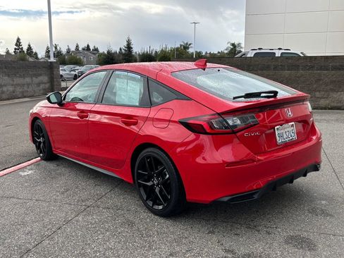 Used 2023 Honda Civic Sport image 7