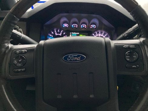 Used 2016 Ford F250 Platinum w/ FX4 Off-Road Package image 17