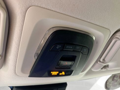 Used 2023 Toyota Corolla LE image 22