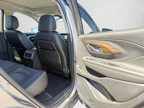 Used 2020 GMC Terrain Denali w/ Denali Premium Package FWD image 23