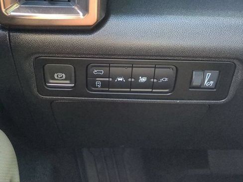 Used 2024 GMC Hummer EV 2X w/ Extreme Off-Road Package AWD/4WD image 17