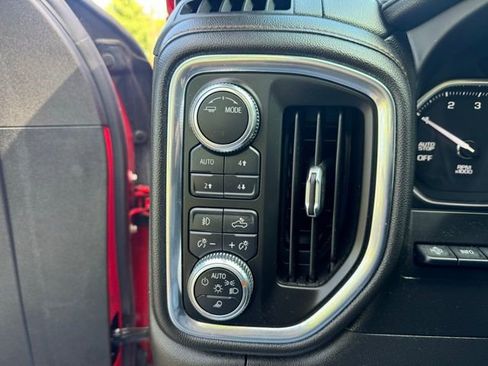 Used 2021 GMC Sierra 1500 AT4 w/ AT4 Premium Package AWD/4WD image 23