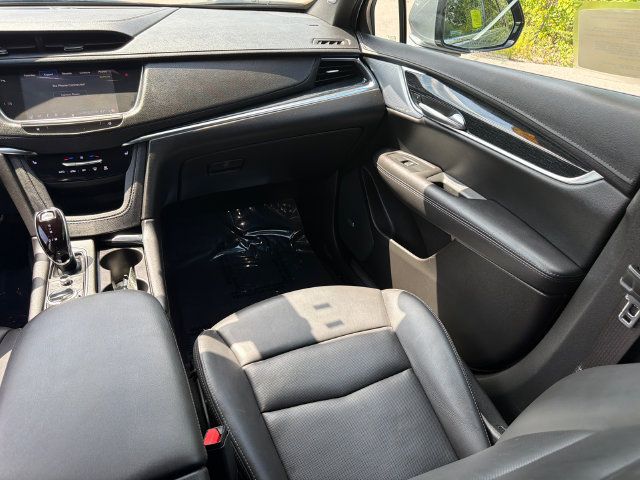 Used 2023 Cadillac XT5 Premium Luxury AWD/4WD image 19