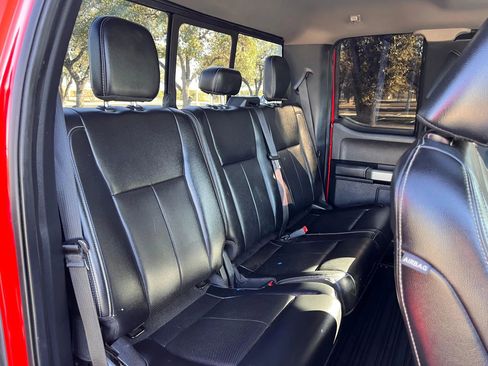 Used 2021 Ford F350 Lariat w/ Chrome Package image 35