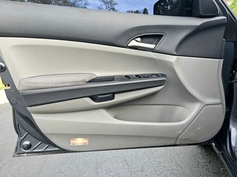 Used 2010 Honda Accord LX image 15