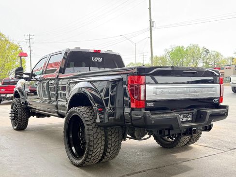 Used 2021 Ford F450 Platinum w/ FX4 Off-Road Package image 5