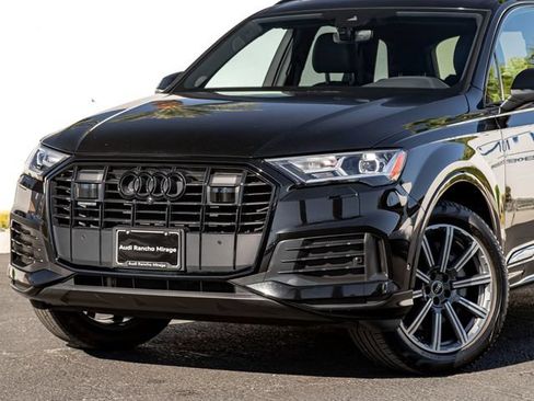 Used 2023 Audi Q7 2.0T Premium Plus w/ Premium Plus Package AWD/4WD image 2