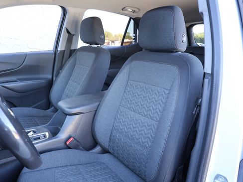 Used 2022 Chevrolet Equinox LT image 20