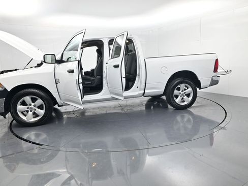 Used 2024 RAM 1500 Classic SLT image 60