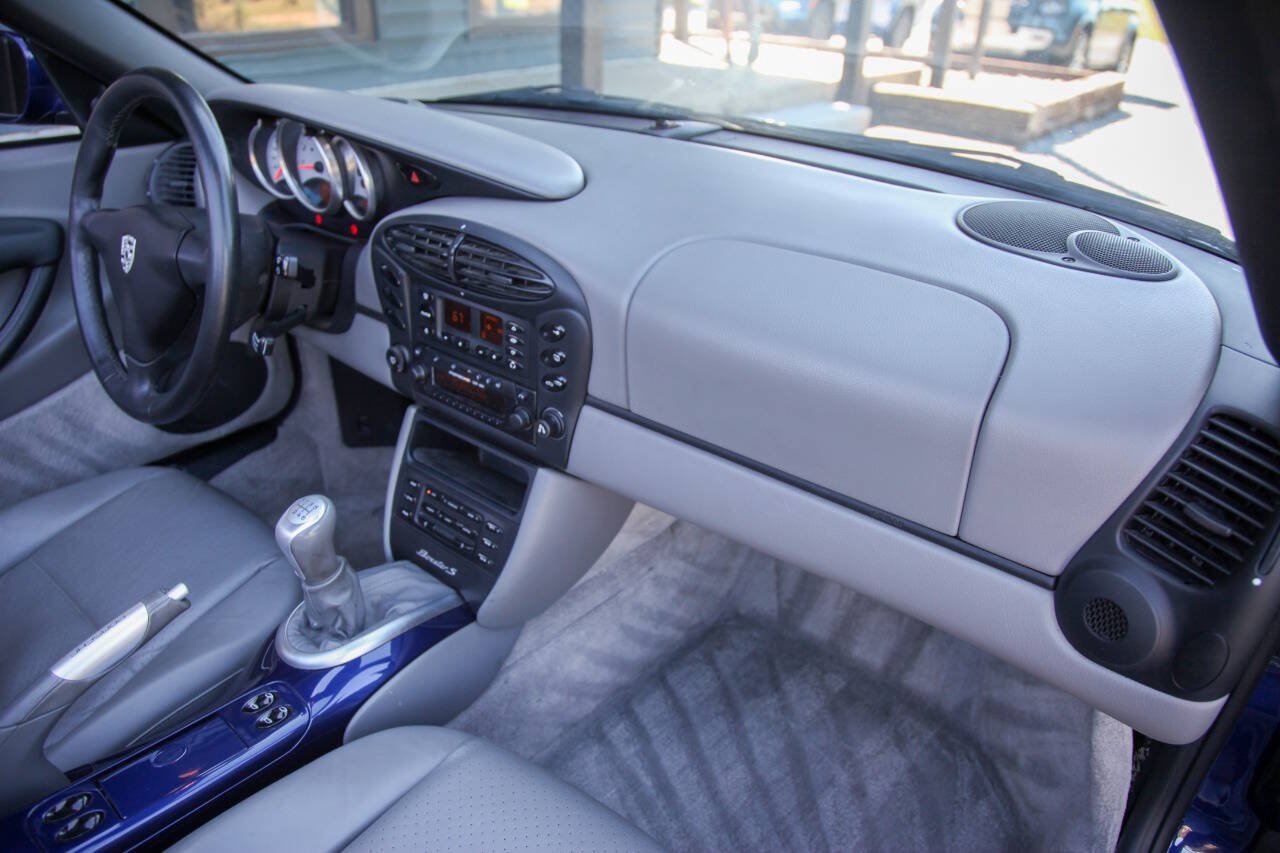 Used 2000 Porsche Boxster S RWD image 49