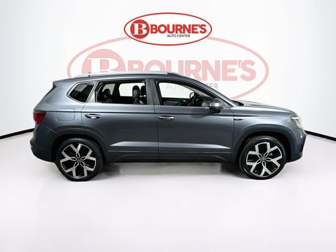 Used 2023 Volkswagen Taos SEL AWD/4WD image 12