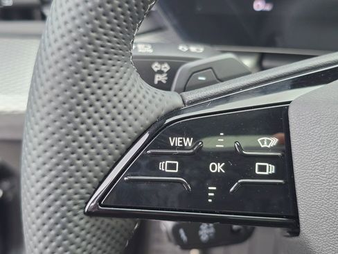 New 2025 Audi SQ5 Prestige image 25