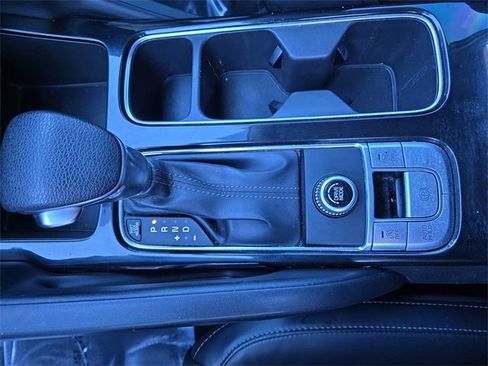 Used 2020 Kia Telluride LX image 23