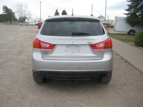 Used 2014 Mitsubishi Outlander Sport ES image 6