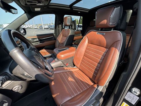 Certified 2023 GMC Yukon Denali Ultimate image 20