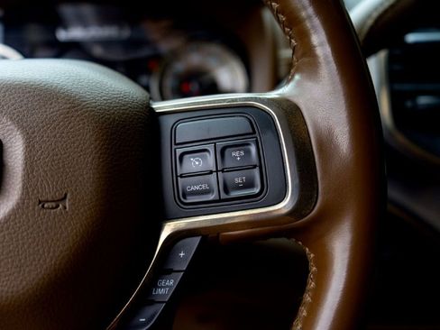 Used 2022 RAM 3500 Limited AWD/4WD image 11