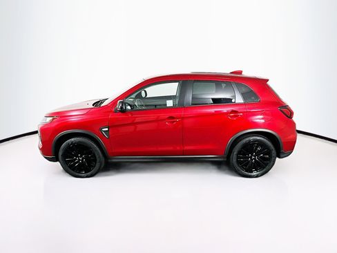 Used 2025 Mitsubishi Outlander Sport LE image 4