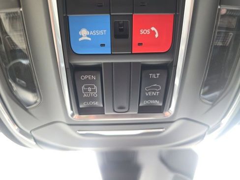 New 2026 Jeep Grand Cherokee Laredo image 25