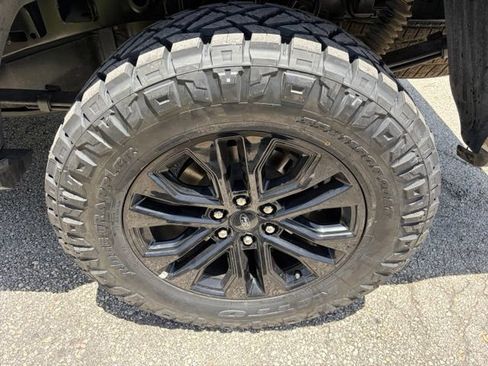 Used 2023 Ford F150 Lariat w/ Equipment Group 502A High AWD/4WD image 35