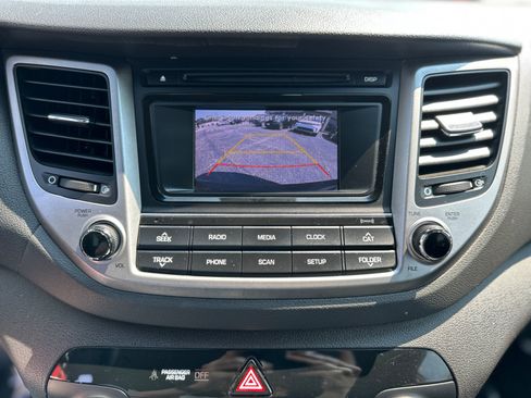 Used 2017 Hyundai Tucson SE FWD image 29