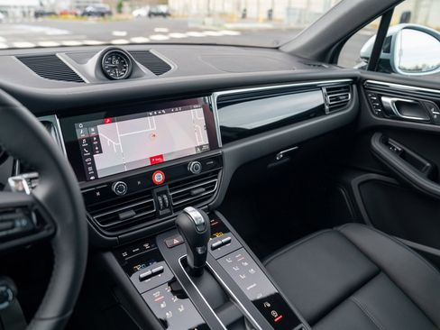 New 2026 Porsche Macan Turbo AWD/4WD image 16