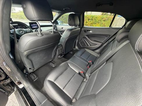 Used 2018 Mercedes-Benz GLA 250 image 22