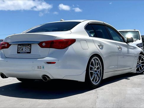 Used 2014 INFINITI Q50 Premium w/ Technology Package RWD image 22
