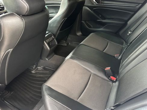 Used 2022 Honda Accord Sport image 14