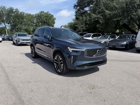 Certified 2026 Volvo XC90 B6 Plus AWD/4WD image 7
