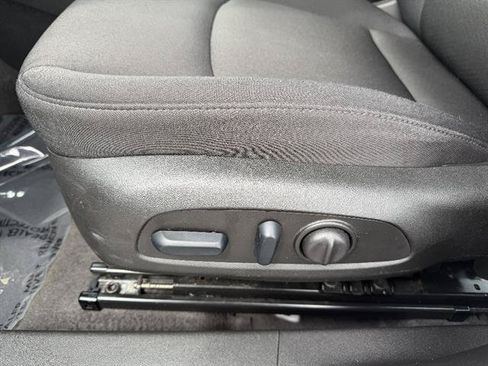 Used 2024 Chevrolet Malibu LT FWD image 40
