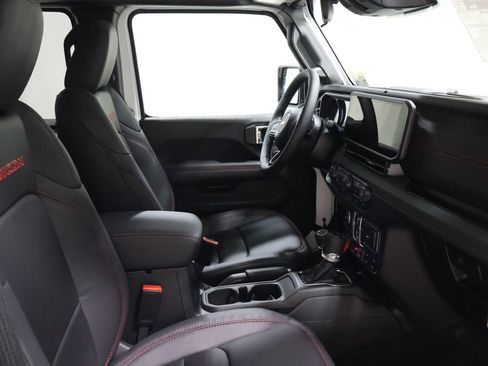New 2026 Jeep Gladiator Rubicon AWD/4WD image 14