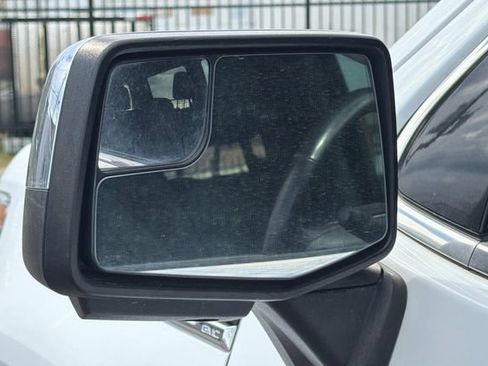 Used 2019 GMC Sierra 1500 SLT AWD/4WD image 52
