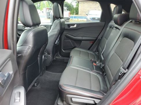 Used 2023 Ford Escape ST-Line w/ Tech Pack #1 image 32