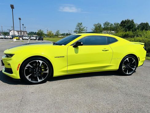 Used 2021 Chevrolet Camaro SS image 3