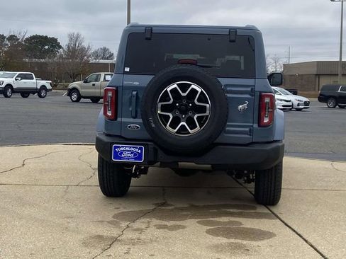 New 2025 Ford Bronco Outer Banks AWD/4WD image 3