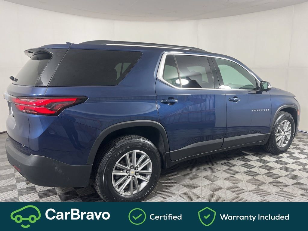 Used 2023 Chevrolet Traverse LT AWD/4WD image 4