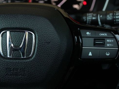 Used 2024 Honda Pilot Touring image 39
