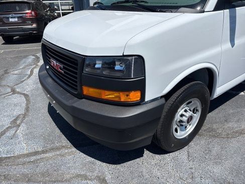 New 2026 GMC Savana 2500 w/ Driver Convenience Package RWD image 8