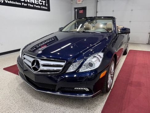 Used 2011 Mercedes-Benz E 350 Cabriolet image 5
